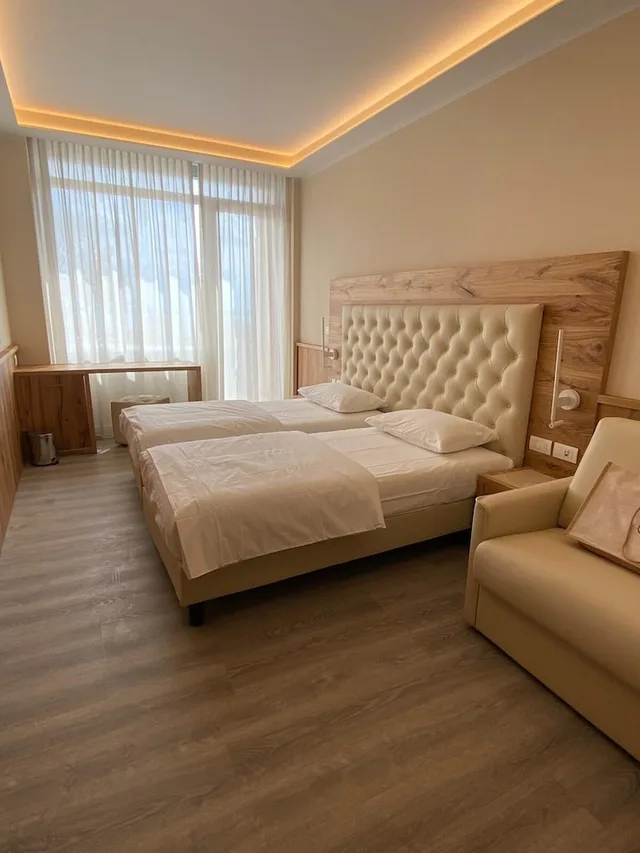 غرفة كومفورت بسرير مزدوج أو سريرين منفصلين بإطلالة على الجبل بشرفة، Golf Hotel Ca' Degli Ulivi 1/3