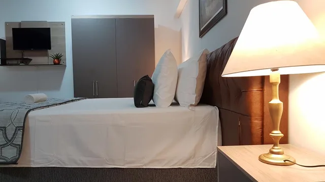 جناح ديلوكس بسرير كينج، Quarto Luxo Gold 6/10