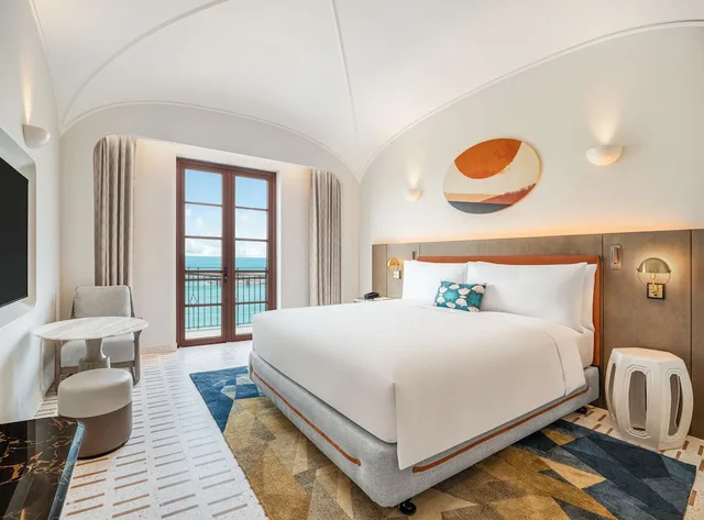 غرفة عائلية بسريرين كينج، La Festa Phu Quoc, Curio Collection by Hilton 1/3