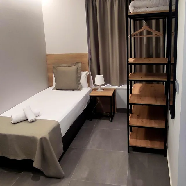 Room, Single, Hotel La Milagrosa 4/10