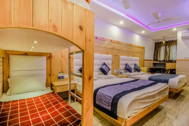 Family, 6 Beds, 2 Double Beds, Bunk Bed, Hotel Glow Inn 6/10