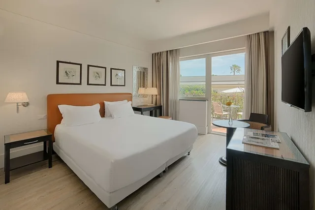 Adjoining, Family, 2 Double Beds، Nh Parco Degli Aragonesi Hotel 3/7