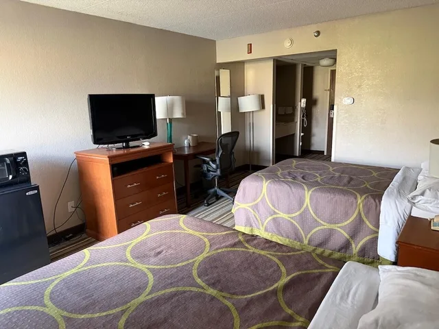 Room, 2 Double Beds, Accessible, Super 8 By Wyndham Chambersburg I-81 3/6