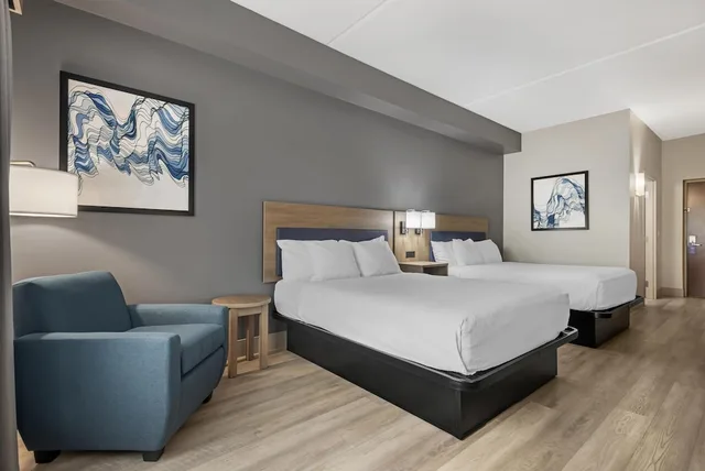 غرفة قياسية بسريرين كوين يُسمح فيها بالحيوانات الأليفة، Best Western Brandon Inn 1/3