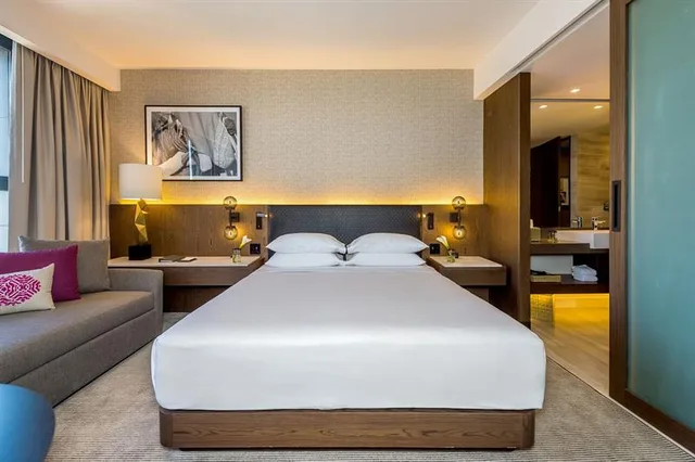 غرفة بسرير مزدوج بإطلالة على المدينة، Hyatt Regency Andares Guadalajara 1/2