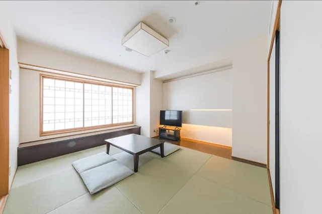 Japanese Western, Twin Beds, 3 Futon Beds, Ocean View, Main Building, Seaside Hotel Maiko Villa Kobe 6/8