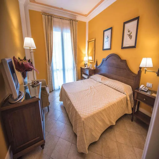غرفة كلاسيكية بسرير مزدوج، Hotel Villa Daphne 1/1