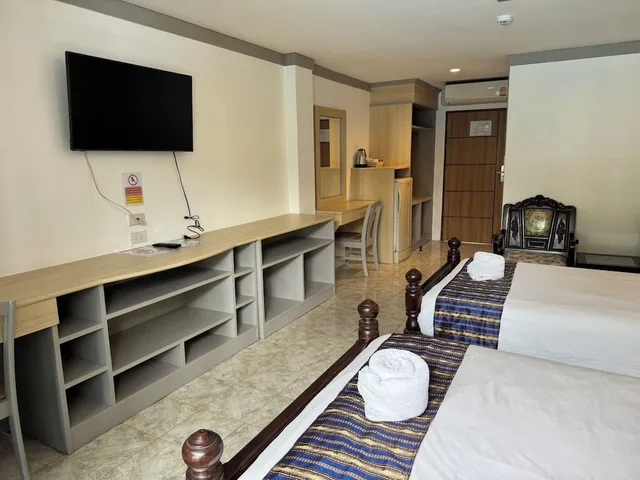 غرفة سوبيريور بسريرين منفصلين بإطلالة على المسبح، Blue Garden Resort Pattaya 4/9