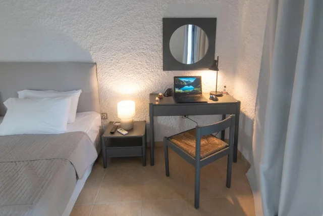 غرفة بسرير مزدوج أو سريرين منفصلين بإطلالة على الحديقة، Apollo Resort 7/10