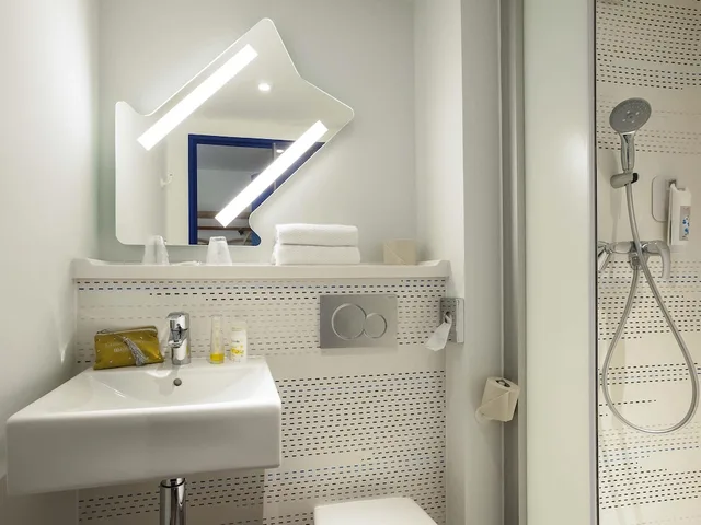 غرفة بسريرين منفصلين، ibis budget Chateau-Thierry 7/8