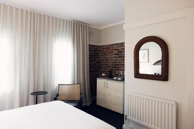 Room, Queen Bed, Links House 2/2