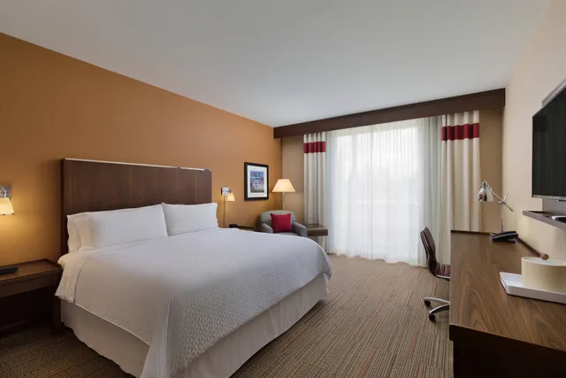غرفة مفردة بسرير كينج، FOUR POINTS BY SHERATON SEATTLE AIRPORT SOUTH 1/1