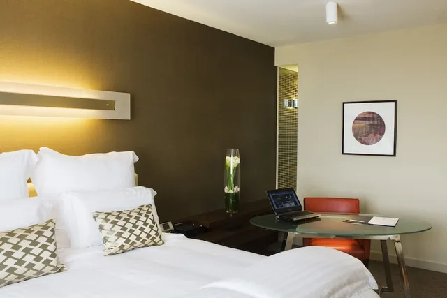 غرفة سوبيريور بسرير كينج، Pullman at Sydney Olympic Park 1/8