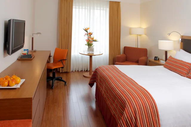 غرفة سوبيريور مفردة، InterContinental Cali 2/2