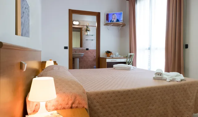غرفة بسرير كوين، Hotel Maita 2/4