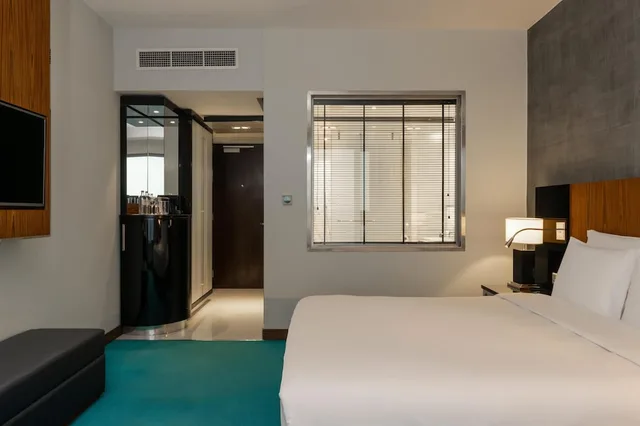 غرفة تنفيذية بسريرين منفصلين بإطلالة على المتنزه، RADISSON BLU HOTEL NAIROBI UPPER HILL 1/10
