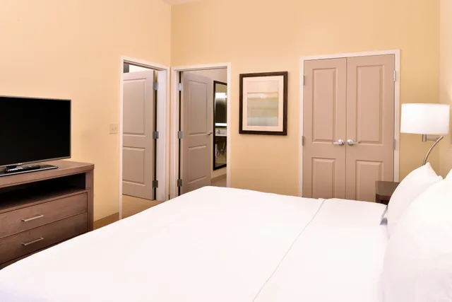 جناح بسرير كينج لذوي الإعاقة، Homewood Suites by Hilton Houma LA 4/8
