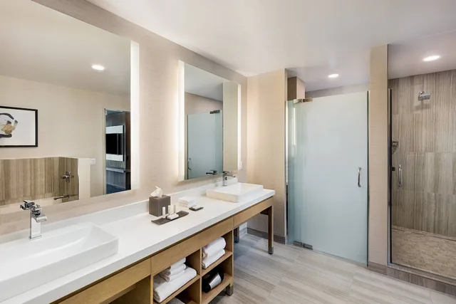 جناح بسريرين مزدوجين بغرفتي نوم، Courtyard By Marriott Los Angeles Monterey Park 4/4
