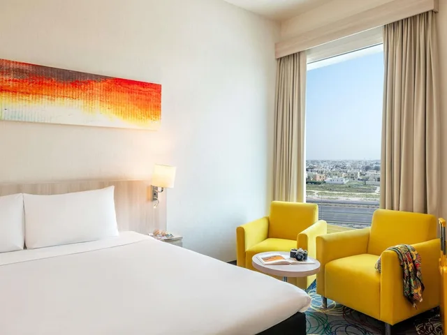 Standard, Double Bed, Ibis Styles Dragon Mart Dubai 3/10