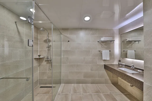 غرفة عائلية بسريرين منفصلين وسرير مزدوج وسرير فردي، Camphortree Hotel And Resort 3/3