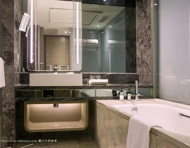Plaza, Deluxe, Family, Twin Beds، Royal Plaza Hotel Hong Kong 2/5
