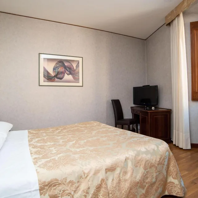 غرفة كلاسيكية بسرير مزدوج بإطلالة، Hotel Fonte Cesia 5/9