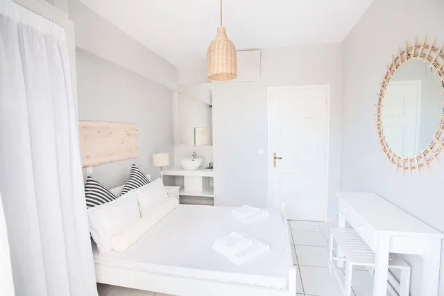 Superior, Double Bed, Akra Morea Hotel and Residences 1/1
