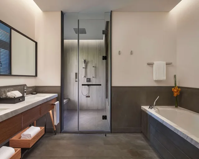 Room, King Bed, Garden View, Courtyard Area، Grand Hyatt Shenzhou Peninsula 5/6