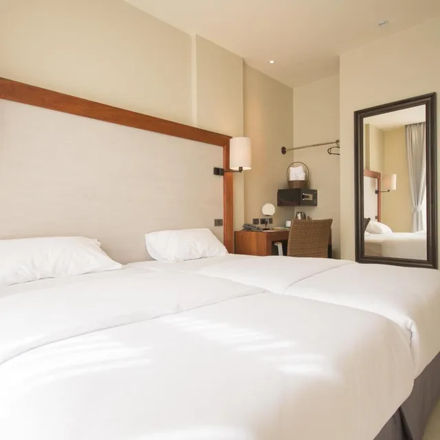 غرفة سوبيريور بسرير مزدوج أو سريرين منفصلين، LITTLE NYONYA HOTEL 1/10