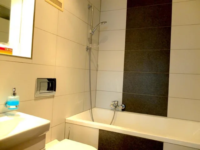 غرفة كومفورت ثلاثية، Hotel am Schelztor 5/7