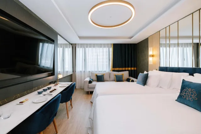 غرفة بريميوم بسريرين منفصلين بإطلالة على البحر، Royal Hideaway Casablanca 1/10