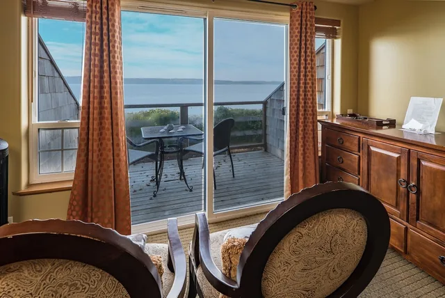 Room, Queen Bed, Camano Island Inn 6/7