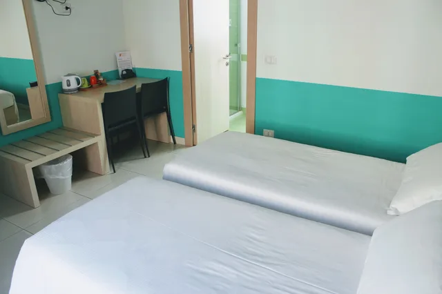 غرفة قياسية بسريرين منفصلين، Hotel Domus Helena 2/4