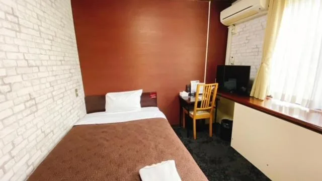 غرفة بسرير نصف مزدوج للمدخنين، HOTEL SELECT INN TSUYAMA 1/2