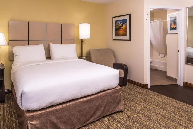 جناح استوديو، Candlewood Suites Kansas City 1/1