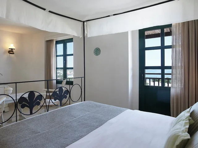 Collection, Premium, Suite, King Bed, 2 Sofa، Creta Maris Resort 2/3