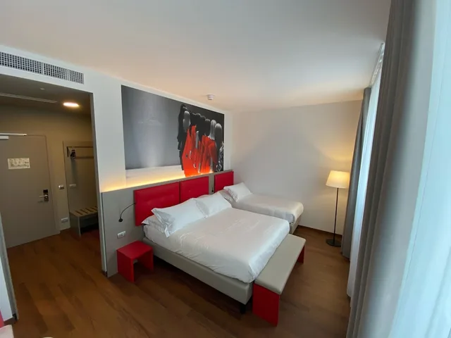 Plus, Lounge, Double Bed، Amedia Milan, Trademark Collection by Wyndham 1/4