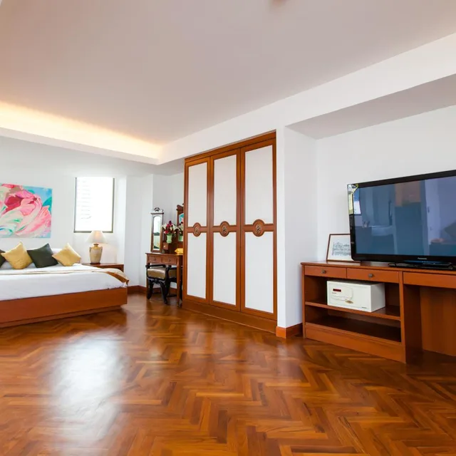 جناح تنفيذي بسرير كينج، The Grand Sathorn 6/9
