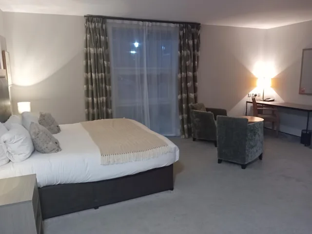 غرفة بسرير مزدوج لذوي الإعاقة، HOLIDAY INN DUMFRIES 3/9