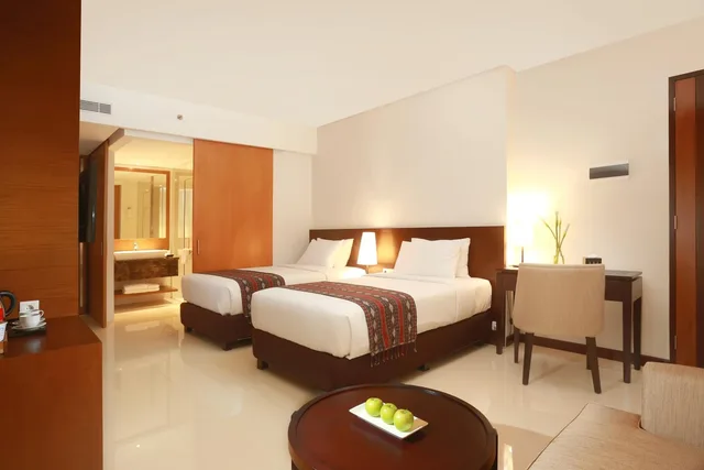 غرفة غراند ديلوكس بسريرين منفصلين، Wimarion Hotel Semarang 4/9