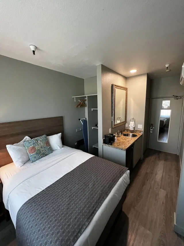 غرفة سوبيريور بسرير كينج، Urban Boutique Hotel 1/10