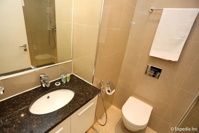 غرفة ثلاثية بثلاثة أسرّة، The Villa Kensington 3/4