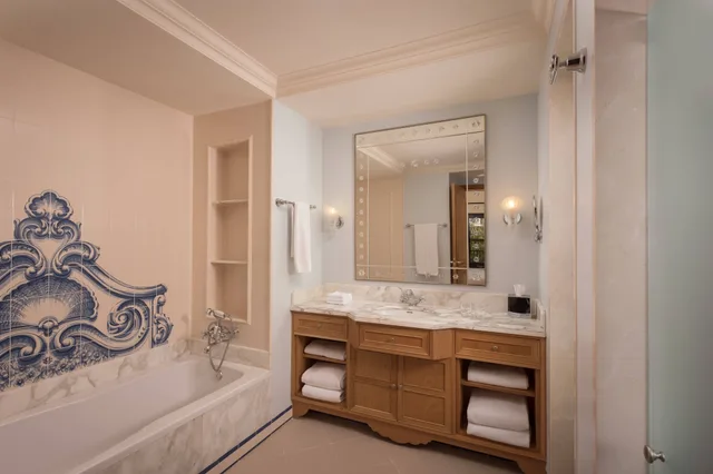 2 Bedrooms, 2 Double Beds, Resort View, PINE CLIFFS RESIDENCE, A LUXURY COLLECTION RESORT 4/4