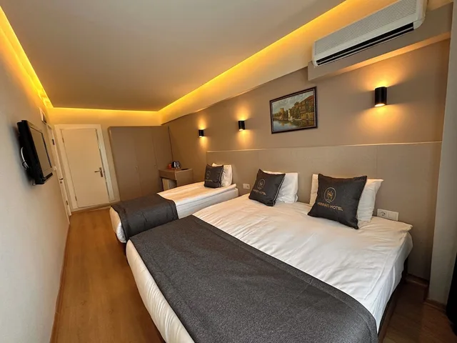 غرفة ثلاثية بثلاثة أسرّة، Harran Hotel 1/3