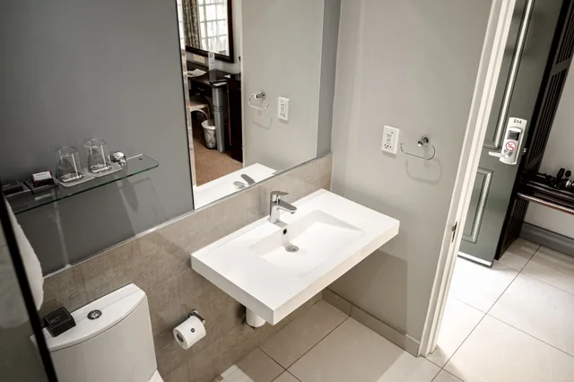 Standard, Twin Beds, Indaba Hotel 7/8
