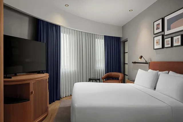 Premium, Suite, King Bed, Sea View, Four Points by Sheraton Istanbul Pendik 1/5