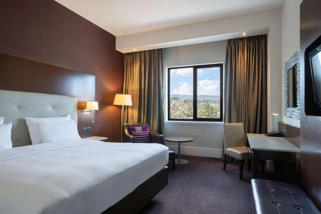 جناح رئاسي مع دخول الصالة، Radisson Blu Hotel, Addis Ababa 3/10