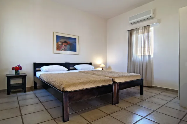 شقة بثلاثة أسرّة بغرفة نوم واحدة، Ourania Apartments 1/8