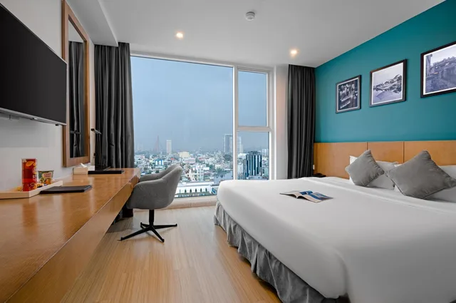 غرفة سوبيريور بسرير مزدوج أو سريرين منفصلين بإطلالة على المدينة، Royal Lotus Hotel Danang 4/8