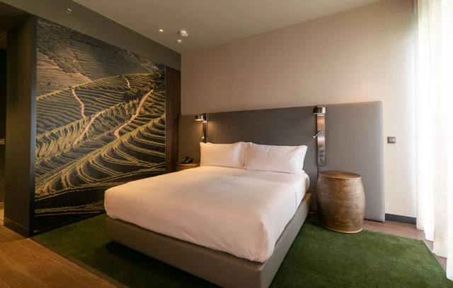 غرفة ديلوكس بسرير مزدوج بشرفة، Hilton Porto Gaia 10/10